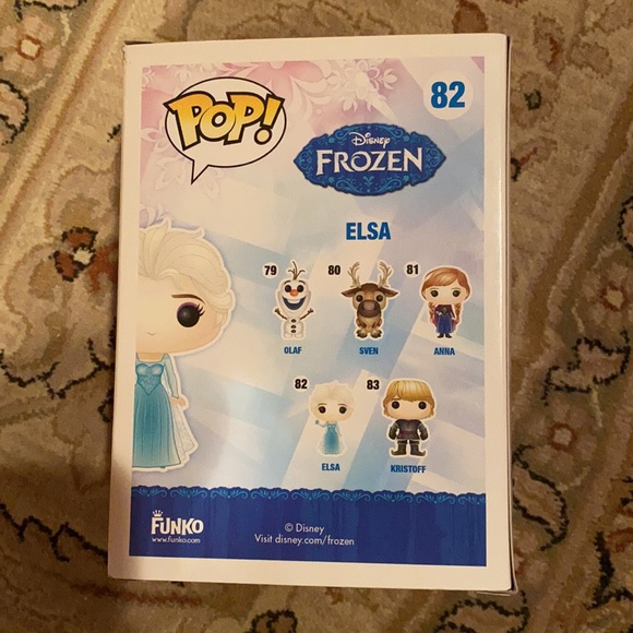 Disney’s Elsa Funko Pop Figure 82 - Picture 2 of 4